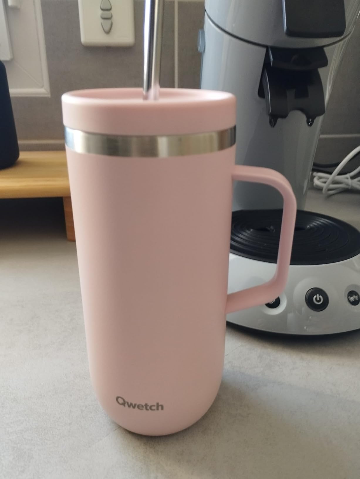 Bonne tasse, mais attention à la paille
